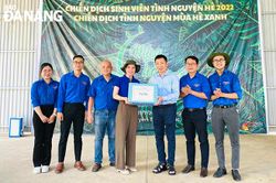 Thầy giáo trẻ giỏi nghề, giỏi hoạt động Đoàn