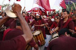 Qatar có thả lỏng cho bữa tiệc lớn nhất hành tinh?