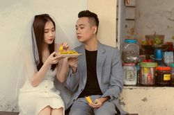 Chuyện tình đẹp như mơ của JustaTee: Vợ là fangirl thành luôn bạn đời