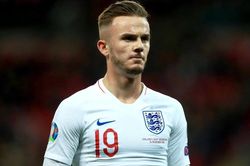 Hai ngôi sao tuyển Anh lỡ trận đầu World Cup 2022