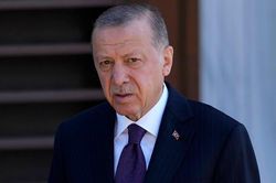 Ông Erdogan bất ngờ đề cập tới khả năng đổ bộ vào Syria
