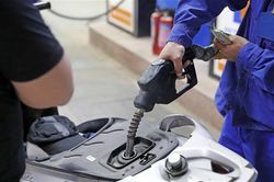 Kiến nghị 4 mức thuế bảo vệ môi trường đối với xăng, dầu áp dụng trong năm 2023