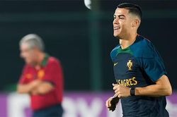 Ronaldo tự tiến cử với Real, thế chỗ Benzema 6 tháng