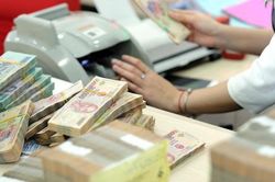 Các ngân hàng 'rục rịch' kế hoạch trả cổ tức bằng tiền mặt năm 2023