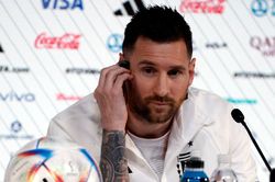 Messi tiết lộ tình trạng bản thân sau 2 lần nghỉ tập
