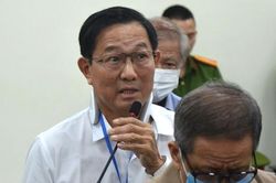 Cựu Thứ trưởng Cao Minh Quang vắng mặt trong phiên xử sáng nay