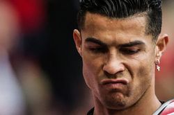 MU giờ là CLB của Ten Hag sau khi 'chiến thắng' Ronaldo