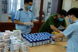 Tăng cường chống buôn lậu qua cảng hàng không quốc tế