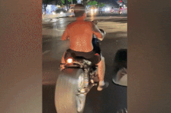 Xe đạp lắp lốp ôtô ở Trung Quốc