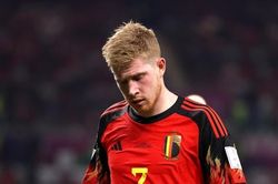 Kevin De Bruyne xấu hổ khi nhận giải Cầu thủ xuất sắc nhất trận Bỉ - Canada