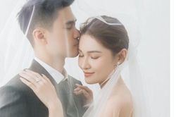 Ảnh cưới ngọt ngào của Á hậu Thùy Dung và chồng doanh nhân