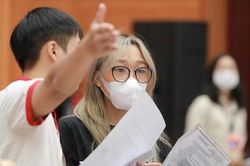 Tuyển sinh đại học năm 2023: Tiếp tục giảm chỉ tiêu xét điểm thi tốt nghiệp THPT