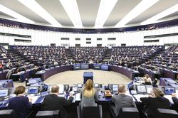 EU gia tăng áp lực với Hungary sau cảnh báo đóng băng quỹ hàng tỷ euro
