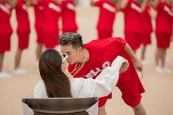 Lộ danh tính 'bà xã cũ' của Đàm Vĩnh Hưng, tưởng lạ hóa ra quen!