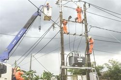 Điện lực Cam Lộ góp phần tích cực trong xây dựng nông thôn mới