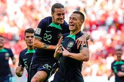 Duke giúp Australia có chiến thắng đầu tiên tại World Cup 2022