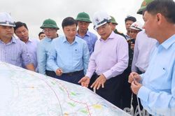 Cần loại nhà thầu yếu kém