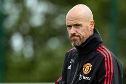 Ten Hag có thể bị sa thải khi Man Utd đổi chủ