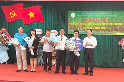 Cao su Mang Yang hoàn thành sản lượng trước 46 ngày