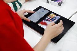 Thị trường smartphone vẫn bình ổn sau khi tỷ giá USD tăng cao