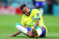 Neymar nghỉ hết vòng bảng World Cup 2022