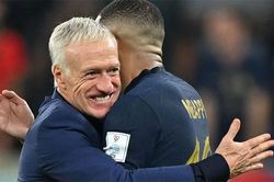 HLV Deschamps: 'Mbappe là thủ lĩnh trầm lặng của ĐT Pháp'