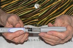 Mối liên hệ giữa thuốc trị tiểu đường và bệnh đa xơ cứng