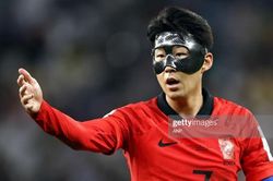 Lịch thi đấu World Cup 2022 ngày 28/11: Chờ tiền đạo Son Heung-min ghi bàn