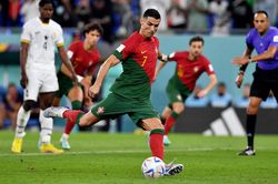 World Cup ngày 28/11: Chờ màn trình diễn của Ronaldo