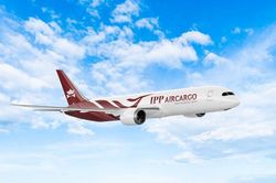 Giải tỏa 300 tỷ sau khi ông Johnathan Hạnh Nguyễn xin dừng cấp phép hãng bay