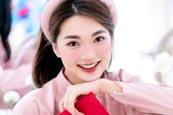 Nhan sắc như hoa như ngọc của người đẹp Nghệ An 'gây sốt' trong lễ hỏi Ngọc Hân