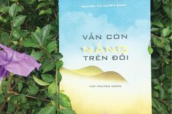 Văn hóa - Nghệ thuật Tác giả - Tác phẩm Hạnh phúc tựa khói sương