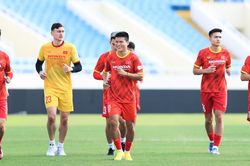 Tuyển Việt Nam chỉ còn thiếu mỗi Quang Hải
