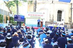 Cán bộ, công nhân viên Tổng Công ty cấp nước Sài Gòn sôi nổi tìm hiểu kiến thức pháp luật