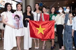 Á hậu Phương Anh xinh đẹp rạng rỡ lên đường dự thi Hoa hậu Quốc tế 2022