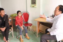 Nguyên nhân 18 em học sinh bỗng dưng có biểu hiện bất thường: khóc thét, kích động, đánh người