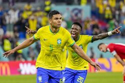 Casemiro ghi bàn giúp Brazil sớm giành vé vào vòng 1/8 World Cup 2022