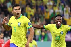 Brazil dễ dàng qua vòng bảng