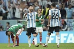 World Cup 2022 đang đi đến cao trào của những bất ngờ
