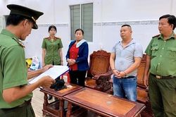 Cưỡng ép gần 60 người ở lại nước ngoài trái phép