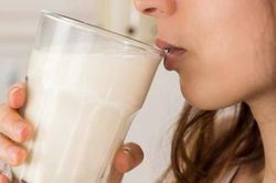 Những thực phẩm đại kỵ với sữa, tuyệt đối không nên ăn cùng nhau
