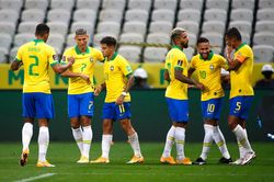 Tuyển Brazil tiếp tục nhận tin dữ trước trận gặp Cameroon