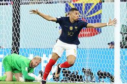 Pháp nhờ cậy Mbappé