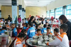 An toàn, chất lượng học bán trú