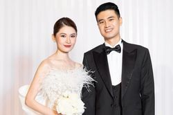 Á hậu Thùy Dung diện đầm gợi cảm trong lễ cưới