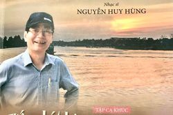 Nửa thế kỷ gắn bó với âm nhạc