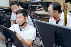 Hồ Hoài Anh lộ diện sau khi vướng scandal tại Tây Ban Nha