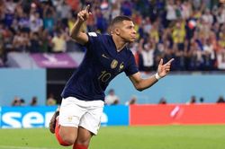 Pháp vs Ba Lan: Mbappe có thể vượt mặt Messi và Ronaldo