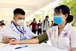 Ca mắc Covid-19 giảm còn 204, thấp nhất trong hơn một tháng qua
