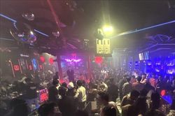 Đột kích quán bar ở Biên Hòa, phát hiện nhiều trường hợp dương tính với ma túy